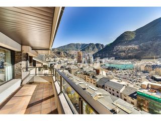 Ático en Centro. Atico en venta en andorra la vella