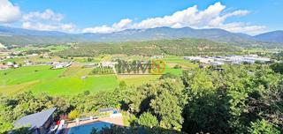 Casa aparellada a Seu d´Urgell (La). Venta precioso chalet adosado con vistas espectaculares al balcó