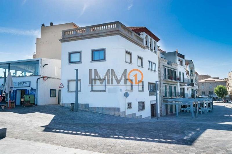 Foto a46deefb-b2ae-4d22-8885-7b85279f905e. Casa pareada casa en venta en lamp039escala de 469m habitables en Escala (L´)