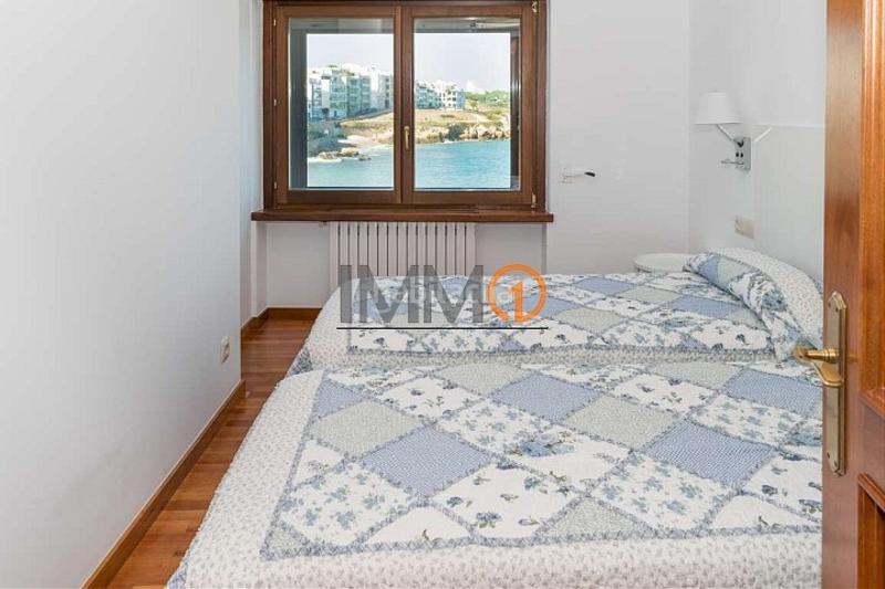 Foto e5304b2d-98a3-4159-9fd6-87031ae0a891. Casa pareada casa en venta en lamp039escala de 469m habitables en Escala (L´)