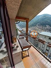 Penthouse in Vila. Acogedor y soleado ático en venta de 3 habitaciones en encamp