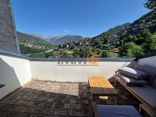 Penthouse in L´Aldosa-Anyós. Venta de magnífico ático en anyòs de 3 habitaciones dobles  alti