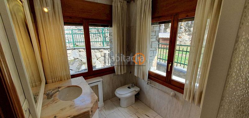 Foto 72f999e7-dab0-4448-8553-d180e60d6572. Rent towny house with heating parking in Engolasters Escaldes-Engordany