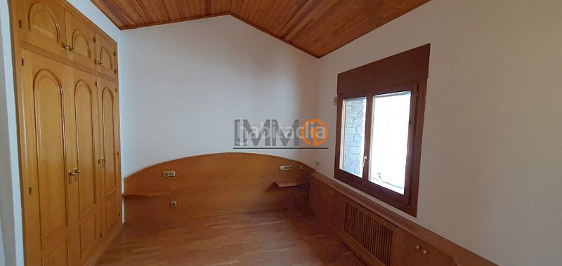 Foto a9d11917-fc9b-4b64-884c-ca8afbb427e8. Rent towny house with heating parking in Engolasters Escaldes-Engordany