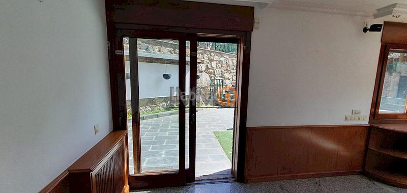 Foto cff8c0f2-aa75-494c-91d9-c3ca0112c9f1. Rent towny house with heating parking in Engolasters Escaldes-Engordany
