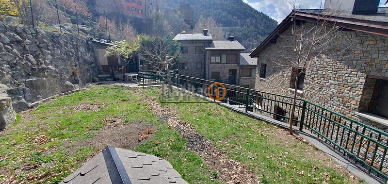 Foto 268d5142-2908-4011-9132-36ba2d021a03. Maison jumelée avec chauffage parking dans Engolasters Escaldes-Engordany