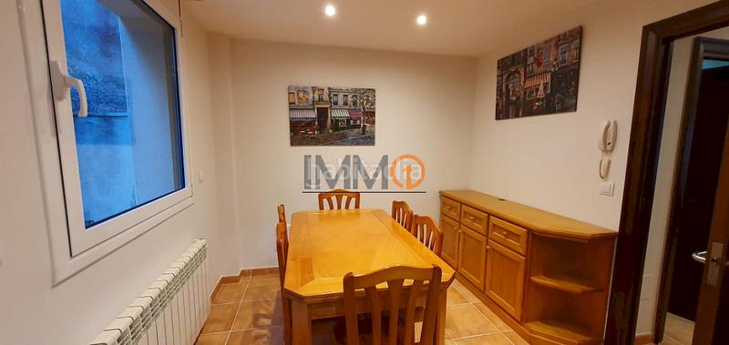 Foto 6de58ca4-94f3-49eb-9207-95586c622b69. Casa bifamiliare con riscaldamento parcheggio in Centro Andorra la Vella