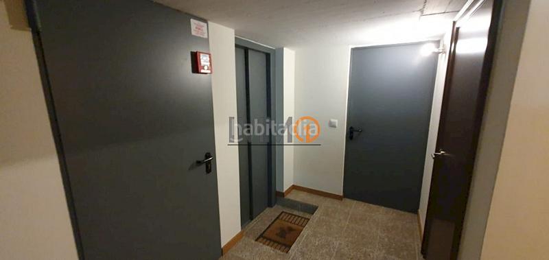 Foto 79245eee-a126-4d76-92d4-0a84f8d35cef. Casa bifamiliare con riscaldamento parcheggio in Centro Andorra la Vella