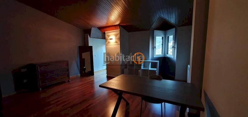 Foto f6a3b470-c32b-4445-8832-651ee667241d. Casa bifamiliare con riscaldamento parcheggio in Centro Andorra la Vella
