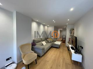 Piso en Escaldes-Engordany. En venta piso reformado de 2 habitaciones con aparcamiento en es