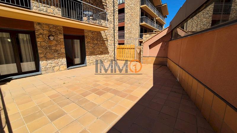 Foto 2b78ffd9-52d9-4aad-b7dc-e86e3c6a5394. Piso en venta bonito piso de 2 habitaciones con aparcamiento y trastero en bordes damp039envalira en Canillo