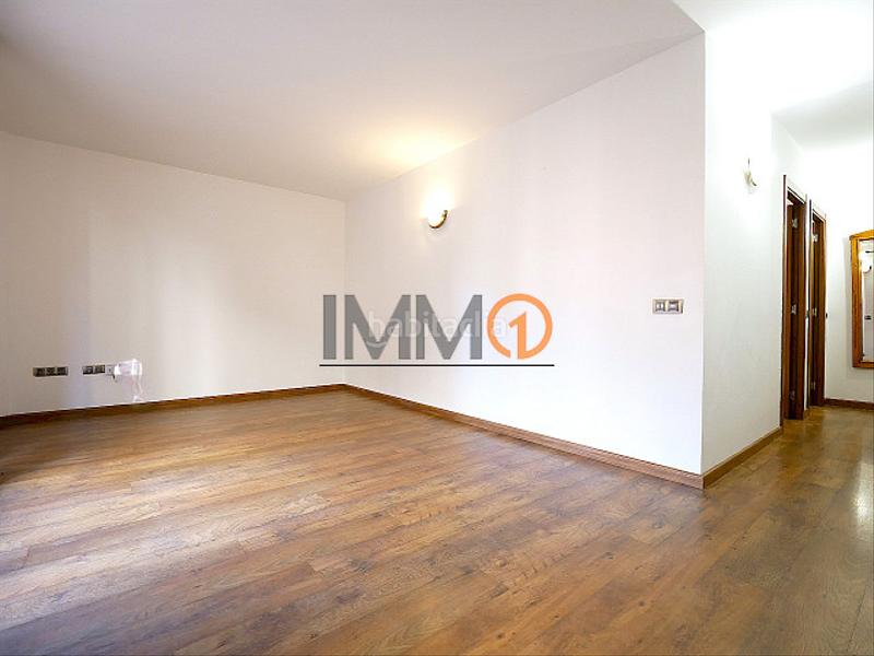 Foto ee489001-2fdc-4946-be1c-9fdb526f9906. Piso en venta bonito piso de 2 habitaciones con aparcamiento y trastero en bordes damp039envalira en Canillo