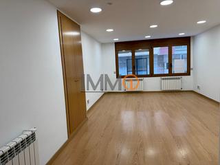 Lloguer Pis a Els Vilars d´Engordany. En alquiler piso de 3 habitaciones en escaldes engordany