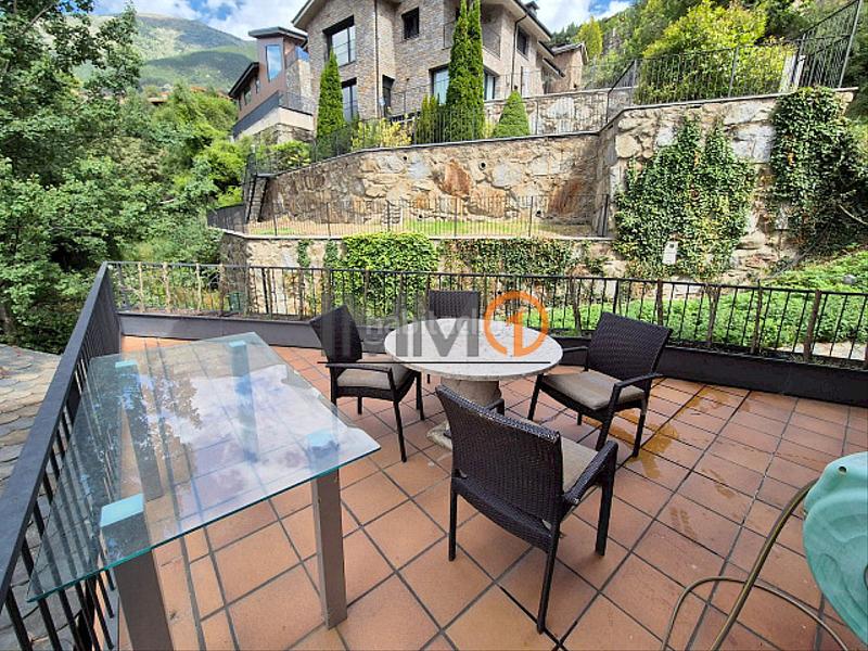 Foto 7bc45d88-cd4b-40a7-ab94-d203cbfd9d5c. Affitto casa bifamiliare con riscaldamento parcheggio in Sant Julià de Lòria