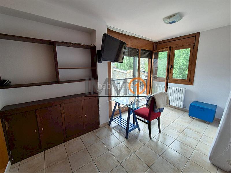 Foto 0920bc4a-d2a5-40a1-ad35-b8b5a0d366ef. Rent towny house with heating parking in Aixirivall Sant Julià de Lòria