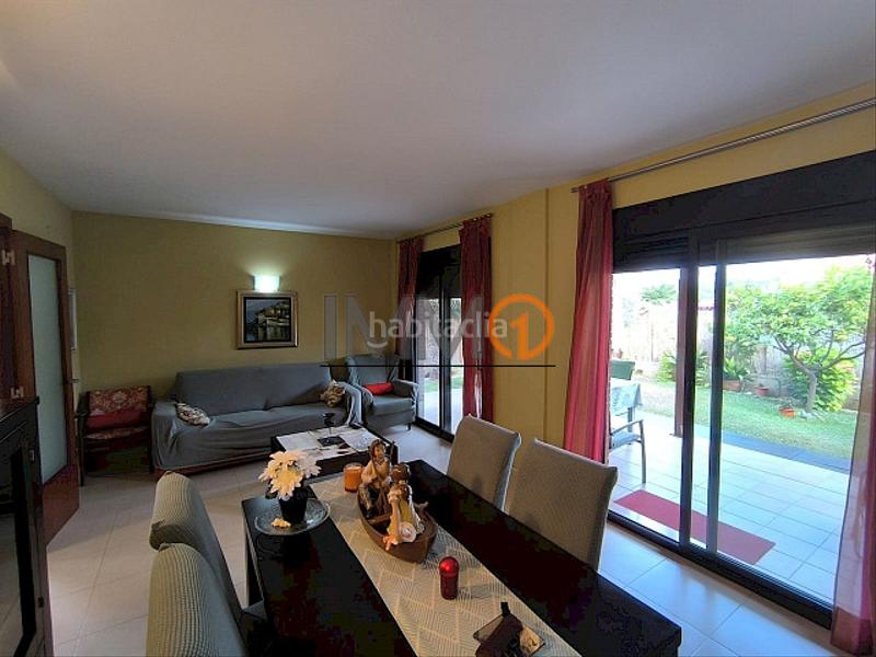 Foto 2d0db1b3-55c7-4a02-ae80-3e11b444247c. Casa bifamiliare con riscaldamento parcheggio in Port - Horta de Santa Maria Cambrils