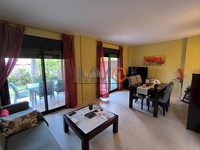 Foto 5366be22-7269-42d0-8c75-f80a66603560. Casa bifamiliare con riscaldamento parcheggio in Port - Horta de Santa Maria Cambrils