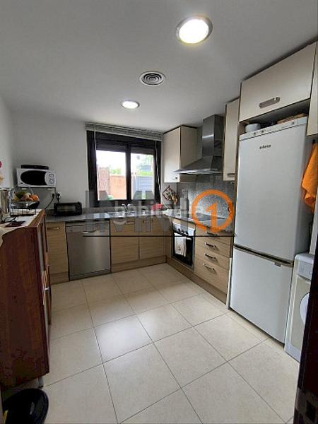 Foto 83e82bd6-c190-41a2-a785-82b883c71165. Casa bifamiliare con riscaldamento parcheggio in Port - Horta de Santa Maria Cambrils