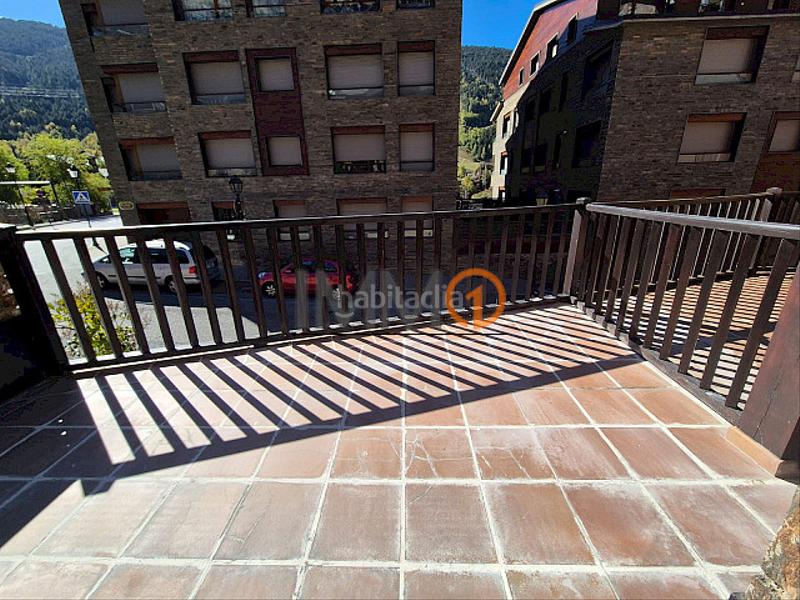 Foto e75b4583-44e7-43b5-8aae-b47dbed49c41. Location appartement avec chauffage parking dans El Tarter Canillo