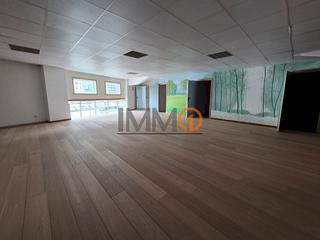 Lloguer Local Comercial a Centro