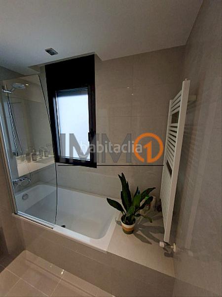 Foto 013b7709-f864-4ba9-8cd9-ed67a1bed11c. Pis amb calefacció aparcament a Encamp Encamp