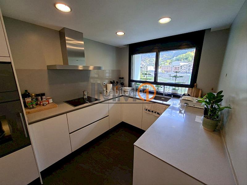 Foto 2bdfba9b-0fd2-415d-aa20-b1cf98e8bd05. Pis amb calefacció aparcament a Encamp Encamp