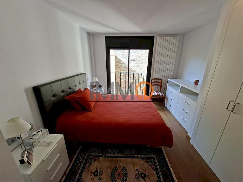 Foto 33f9f513-dd0f-4ece-9904-ff9eac170779. Pis amb calefacció aparcament a Encamp Encamp