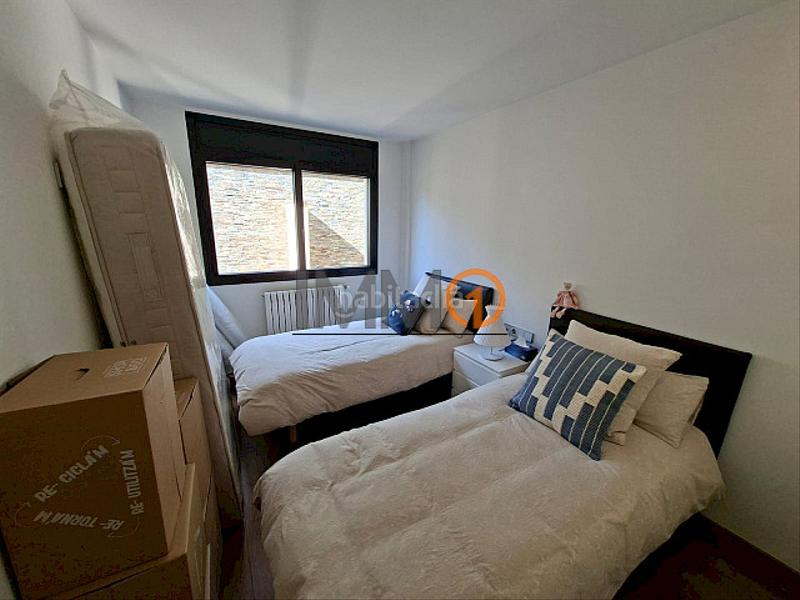 Foto e42efb0c-bc92-4a7b-a181-6c95e810db6d. Pis amb calefacció aparcament a Encamp Encamp