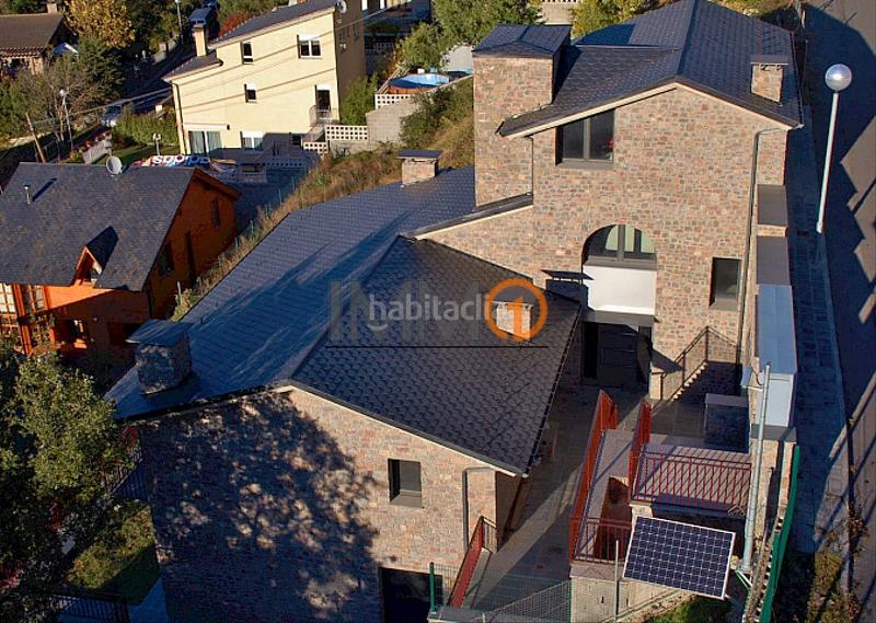Foto d32df173-7acf-4c9a-98aa-55e4b89e0499. Towny house with heating parking in Seu d´Urgell (La)