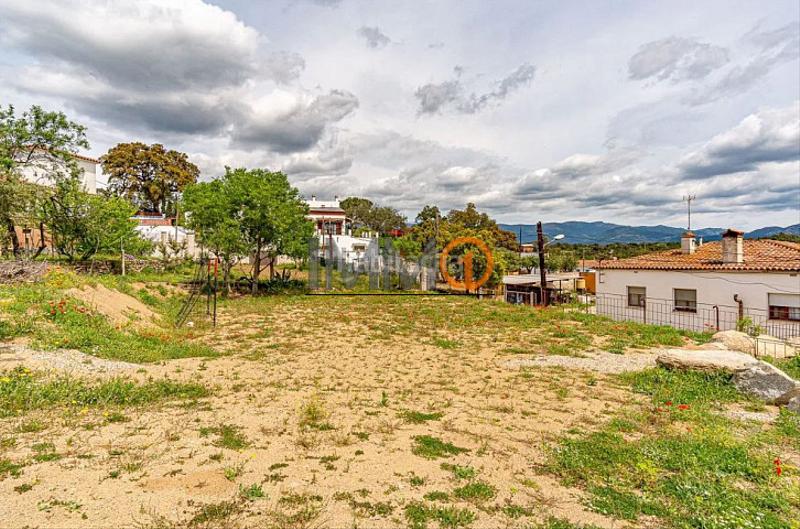 Foto 05d54ad6-cfd4-42b4-9dd4-4095df8b33eb. Casa bifamiliare con riscaldamento in Capmany