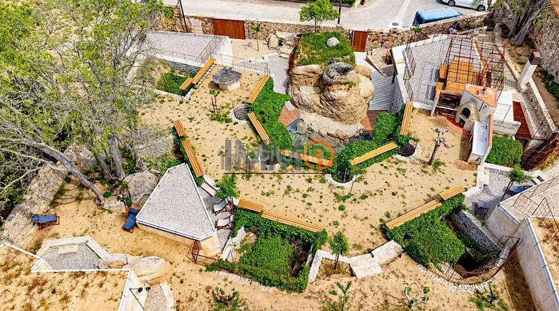 Foto 26c89789-33e8-4b24-8fcb-043c81e053e6. Casa bifamiliare con riscaldamento in Capmany