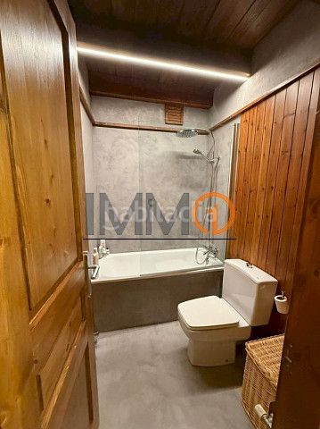 Foto 16e7c048-6e0f-48ef-b451-722f0b5552da. Casa aparellada amb calefacció a El Tarter Canillo