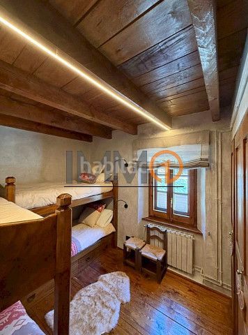 Foto 3fa8e5d1-4c42-4d8d-93e7-e1a149e98997. Casa aparellada amb calefacció a El Tarter Canillo