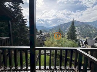 Casa aparellada a Ordino-Ansalonga-Sornás. Maison de style rustique de 3 chambres à vendre à la pleta damp0