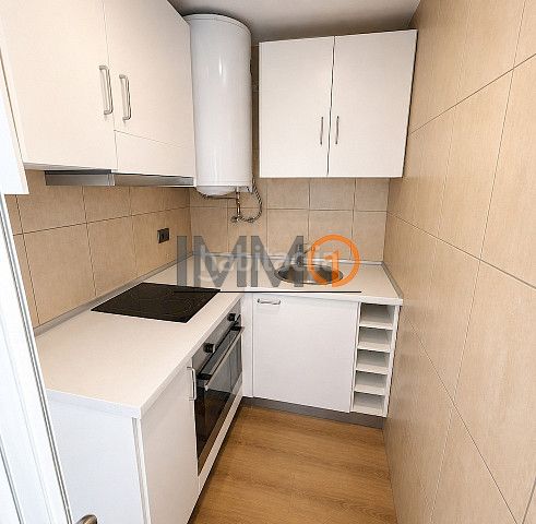 Foto d772a2ad-5c98-4c37-b678-26d2596789c8. Estudi amb calefacció a Pas de La Casa Encamp