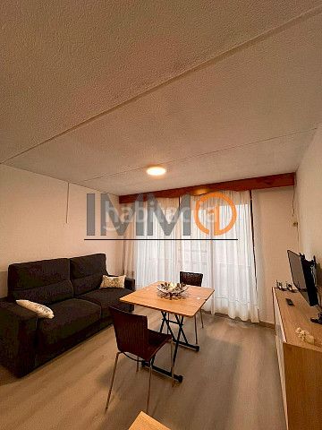 Foto 274a9a77-c5af-4a8d-8b18-3528fd0bd0ee. Alquiler estudio en alquiler estudio reformado y amueblado en el Pas de La Casa en Encamp