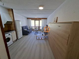 Lloguer Estudi a Pas de La Casa. En alquiler estudio reformado y amueblado en el pas de la casa