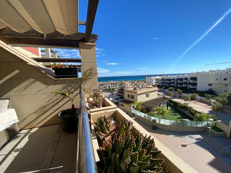 Foto 0f1862a4-41ac-4075-81ff-c6ddfc8f71a2. Miete appartement mit parking pool in Los Arenales del Sol Elche / Elx