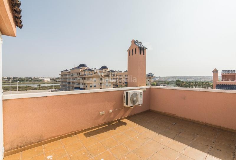 Foto 54113505-4a6d-4658-b1de-5da21ba3804f. Maison dans calle zaragoza 22 dans Gran Playa Santa Pola