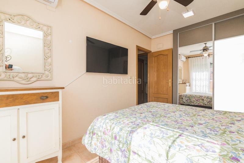 Foto 592dcde3-3236-4ac3-86c1-b2e6d140f03f. Maison dans calle zaragoza 22 dans Gran Playa Santa Pola