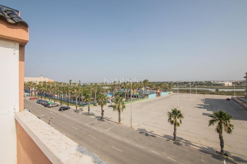 Foto c19e2f52-c074-45a0-91d8-6058266a4da9. Maison dans calle zaragoza 22 dans Gran Playa Santa Pola
