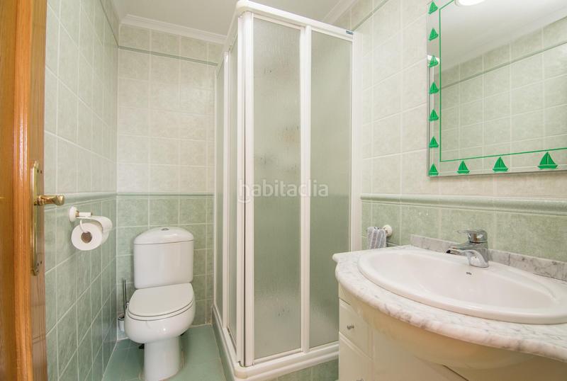 Foto d97b0195-047b-4b86-b7cc-bfab365039bd. Maison dans calle zaragoza 22 dans Gran Playa Santa Pola