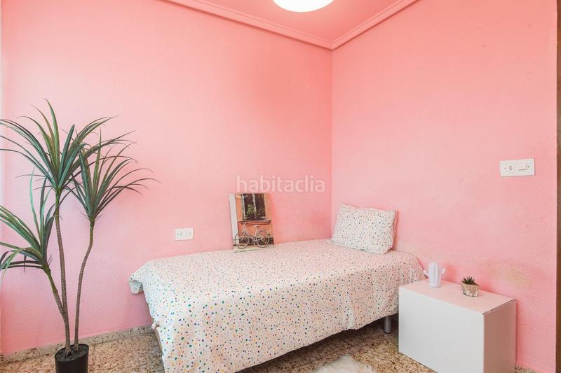 Foto 1bd993d6-1e78-4033-8d9a-891eace47330. Piso en jose sanchez saez 31 oportunidad de inversión en Altabix con ascensor, 3 habitaciones, todo exterior en Elche / Elx