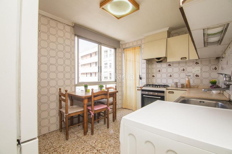 Foto 43e65c12-c9b0-4e14-be88-784cf3f77344. Piso en jose sanchez saez 31 oportunidad de inversión en Altabix con ascensor, 3 habitaciones, todo exterior en Elche / Elx
