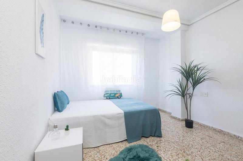 Foto fbae44f2-69c1-4059-a27f-a493f258e336. Piso en jose sanchez saez 31 oportunidad de inversión en Altabix con ascensor, 3 habitaciones, todo exterior en Elche / Elx