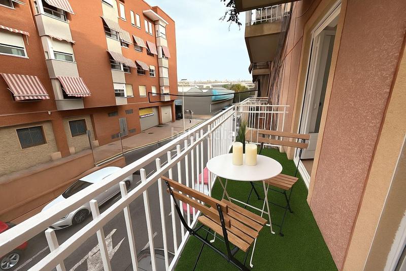 Foto 9793484c-7671-41e6-88cf-f31fea9dda81. Appartement dans calle jaime pomares javaloyes 37 dans Elche / Elx