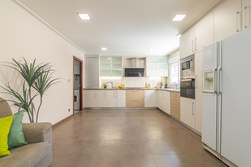 Foto 0b784f99-d5ae-4377-bfb0-537234c30a36. Pis a Carrús Oeste Elche / Elx