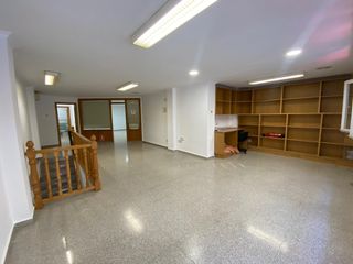 Location Bureau à Calle miguel de unamuno 51. Altillo en pleno centro de elche para oficinas, despacho