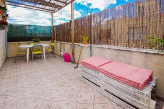 Rent Penthouse  Calle teniente ruiz bru 60. Ático en corazón de jesús sin ascensor