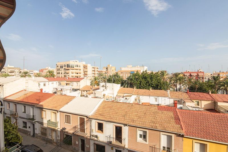 Foto c8422d14-759d-4233-91f0-2166266445af. Pis a Carrús Oeste Elche / Elx